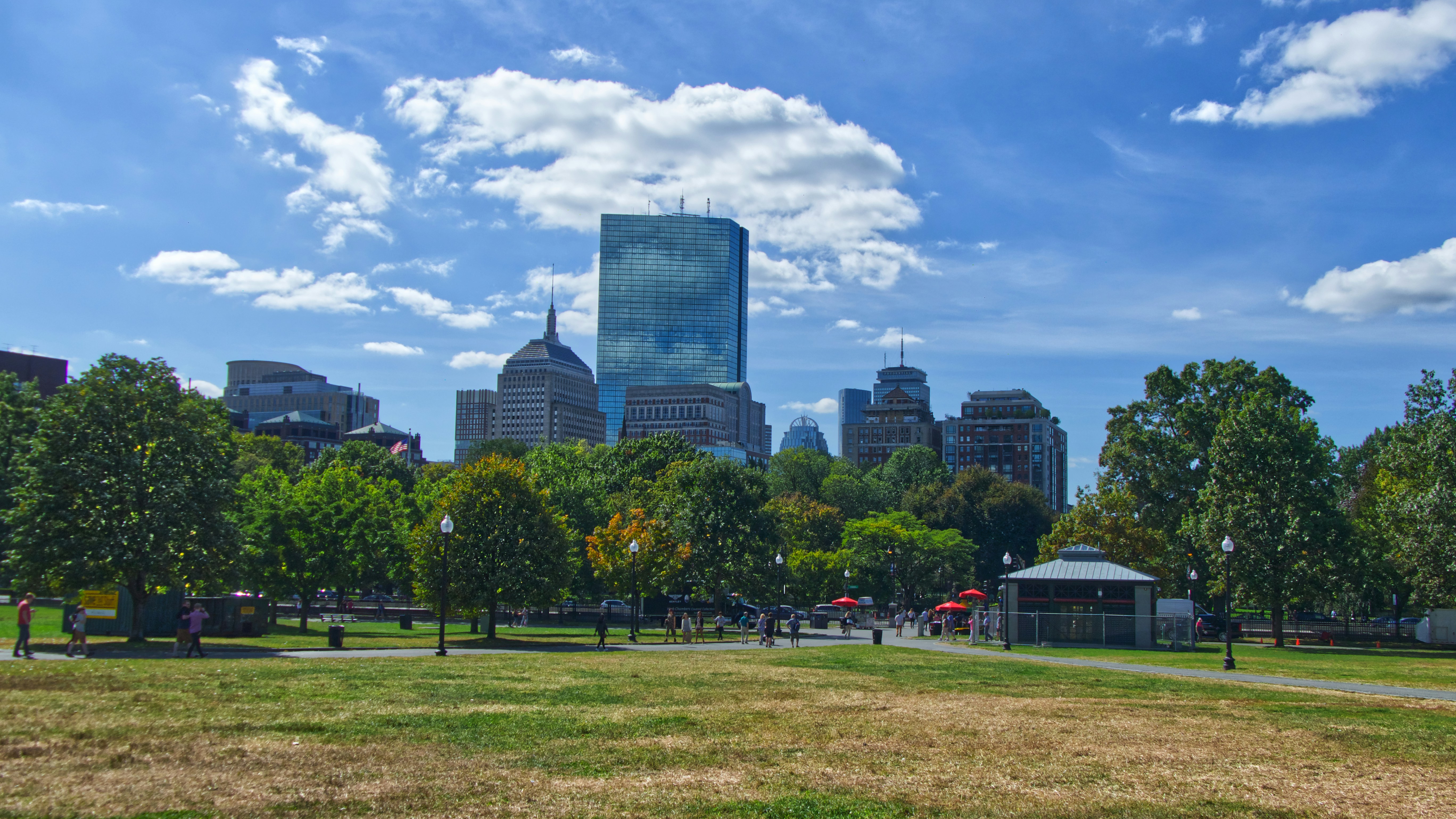 Clima: Boston Declara Emergencia por Onda de Calor