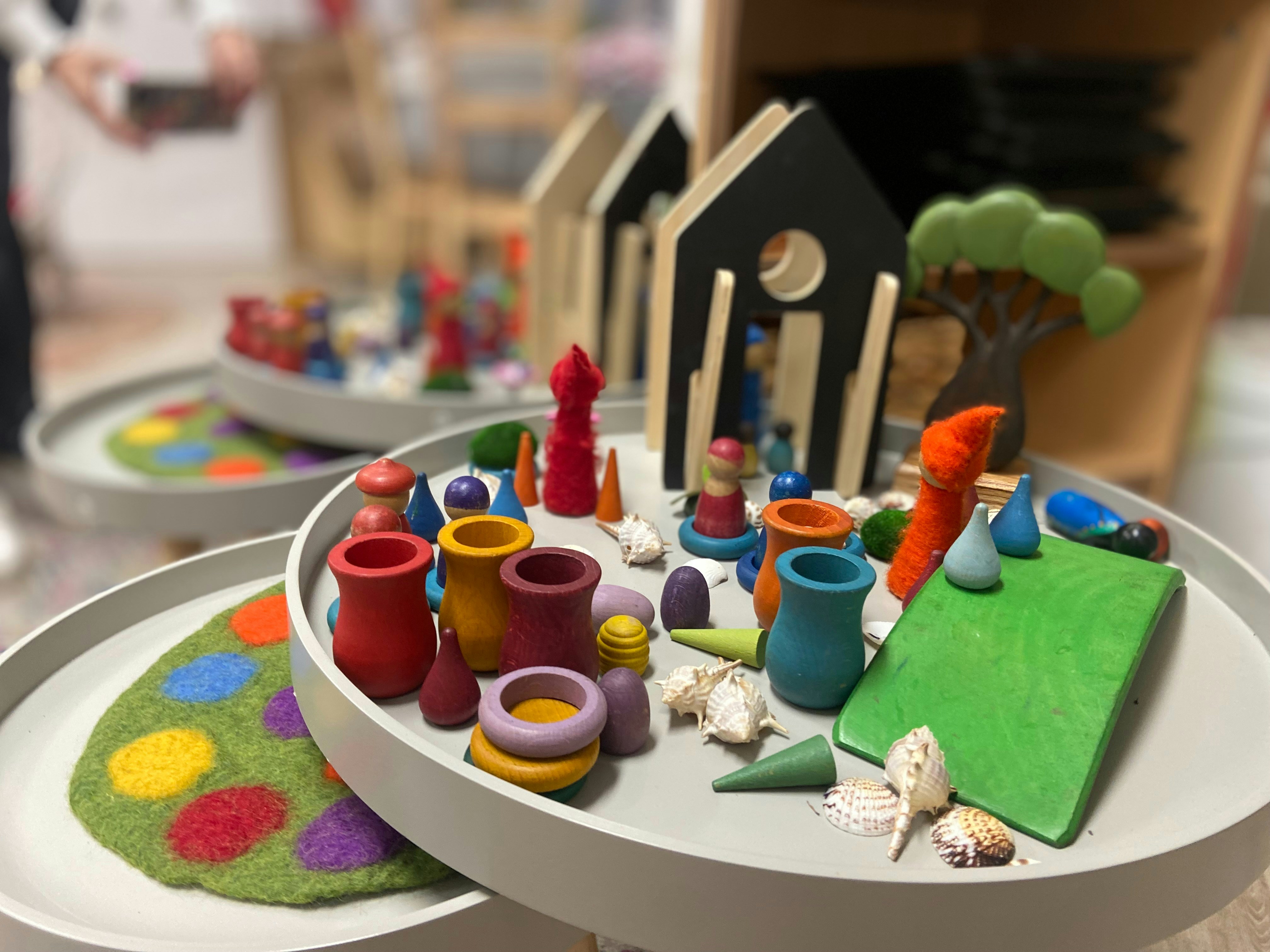 Construcción con materiales reciclados: niños crean una ciudad modelo de Boston