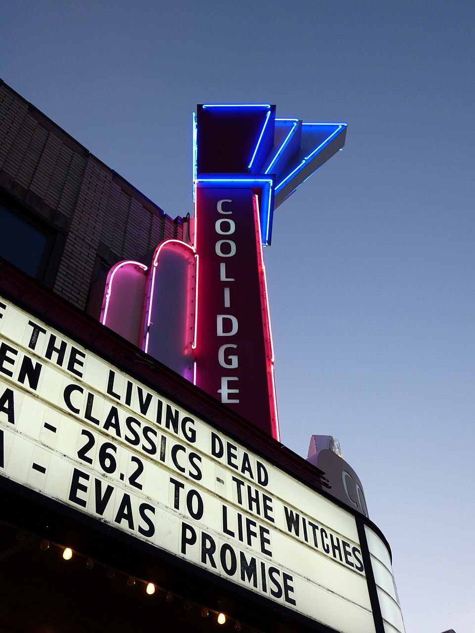 Tanglewood presenta cine mudo en el Coolidge Corner Theatre