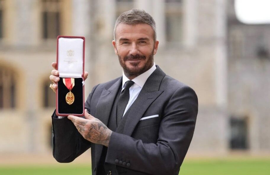 David Beckham es investido caballero por el rey Charles III