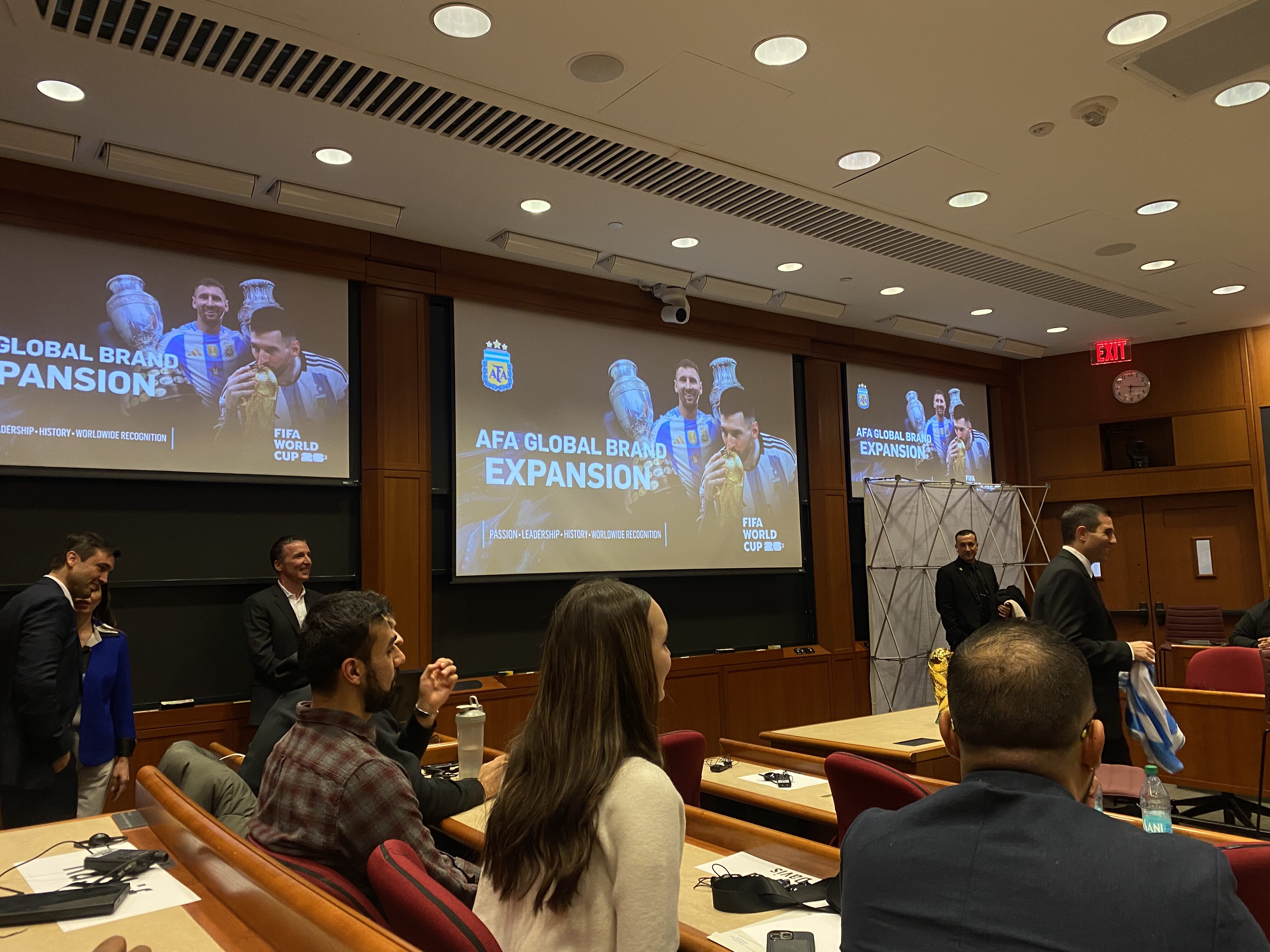 La AFA Presenta un Seminario sobre Expansión Global en Harvard
