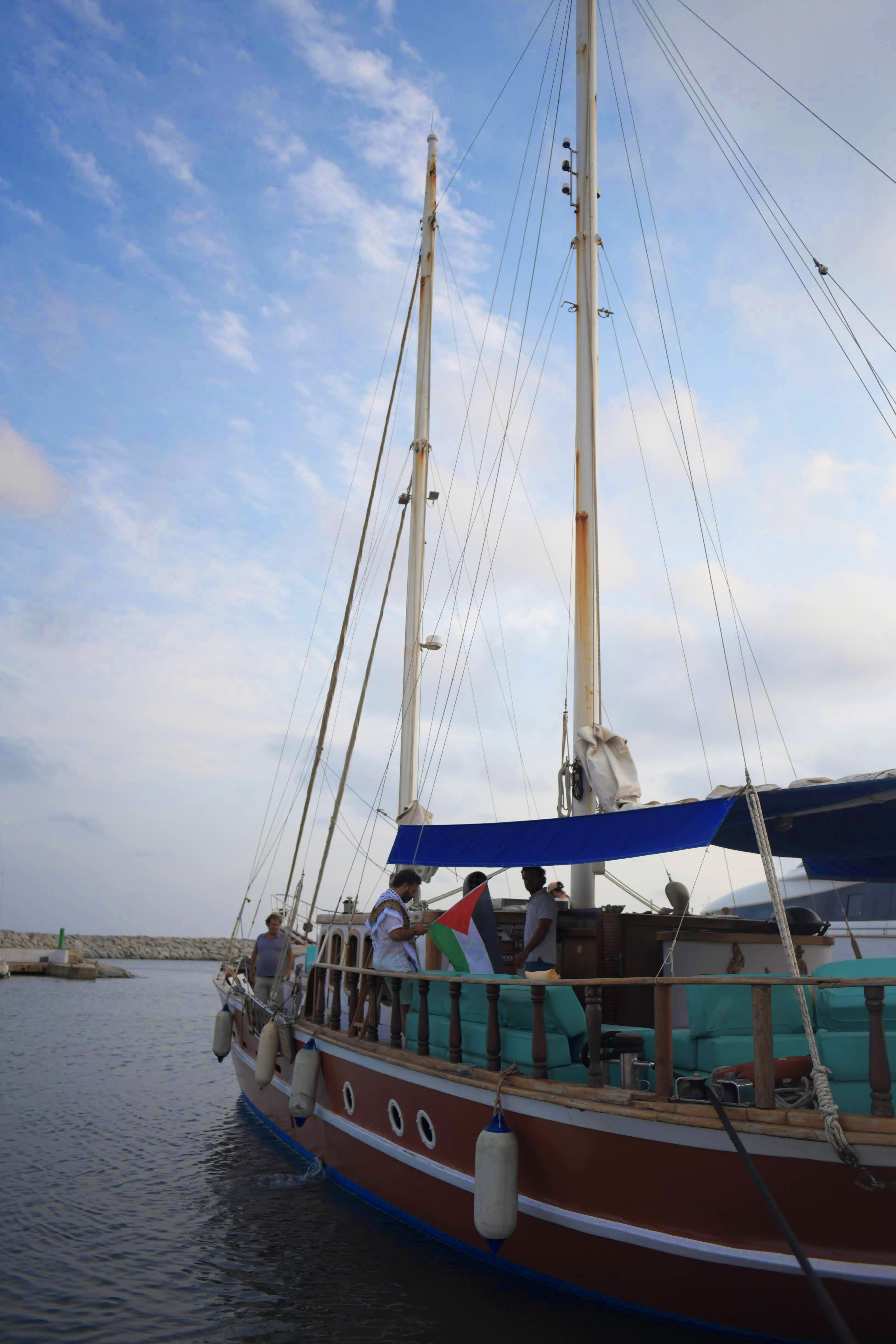 Israel intercepta ilegalmente la flotilla Global Sumud, usa retórica como arma y prepara deportaciones