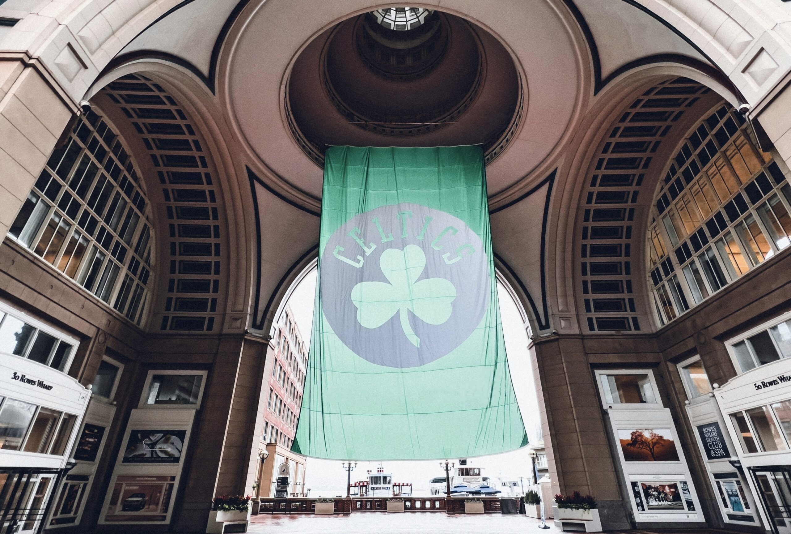 El nuevo Dueño de los Celtics Habla Sobre el Futuro del Equipo