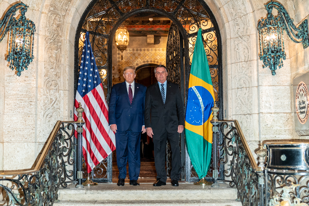 Trump exige liberar a Bolsonaro y denuncia persecución política