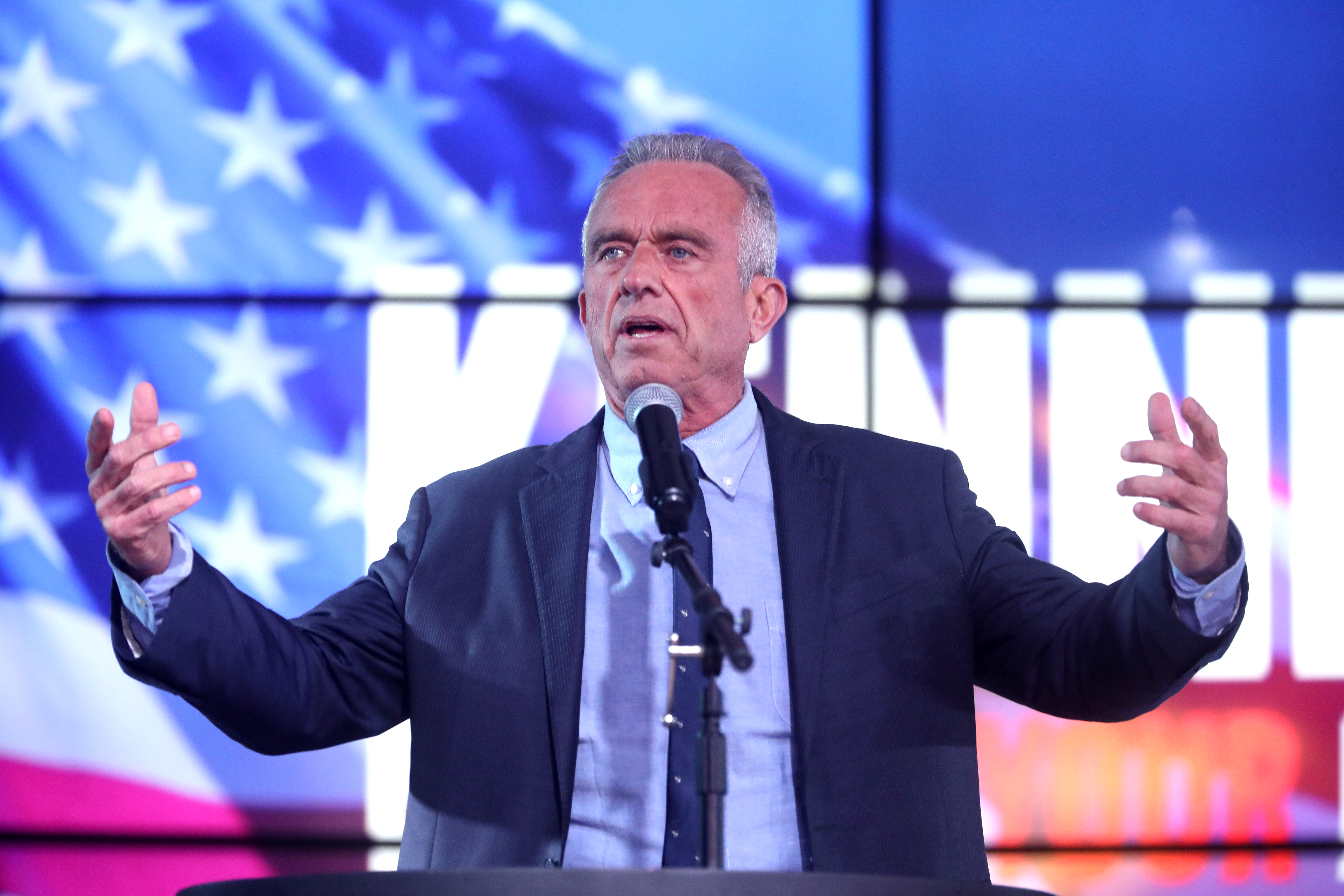 RFK Cancela 22 Programas de Vacunas ARNm—$500 Millones